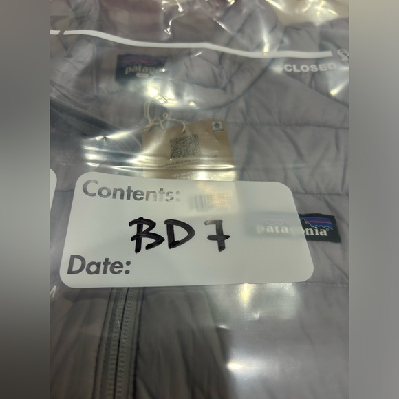 Patagonia Women's XXL Down Sweater Vest Puffer Puff Herring Grey Purple NWT - Picture 10 of 10